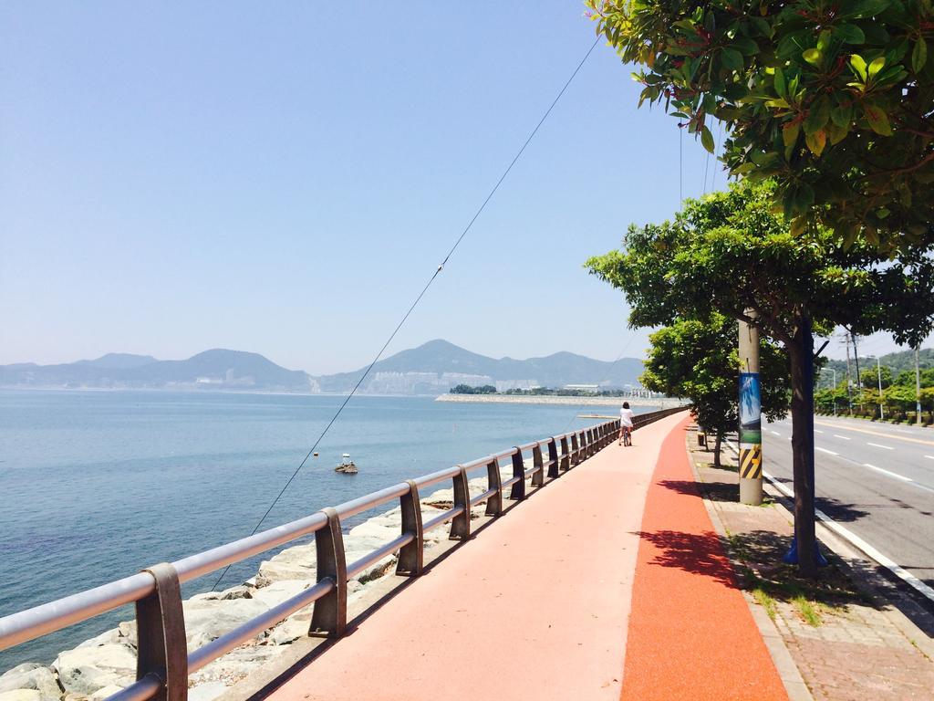 House479 Hotel Yeosu Bagian luar foto