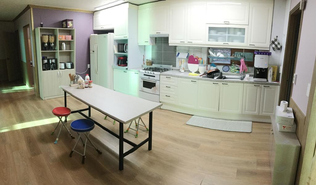 House479 Hotel Yeosu Bagian luar foto