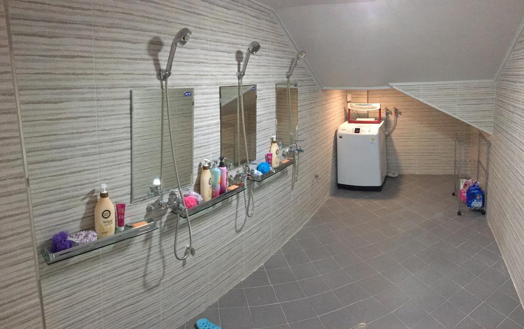 House479 Hotel Yeosu Bagian luar foto
